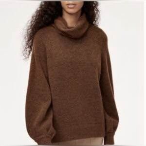 Aritzia The Group Babaton Adichie Sweater OVERSIZED Size XXS